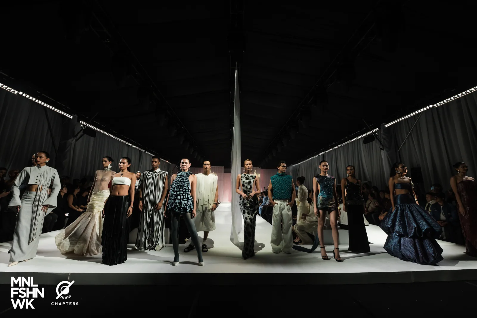 Iñigo 2025 runway frame 06